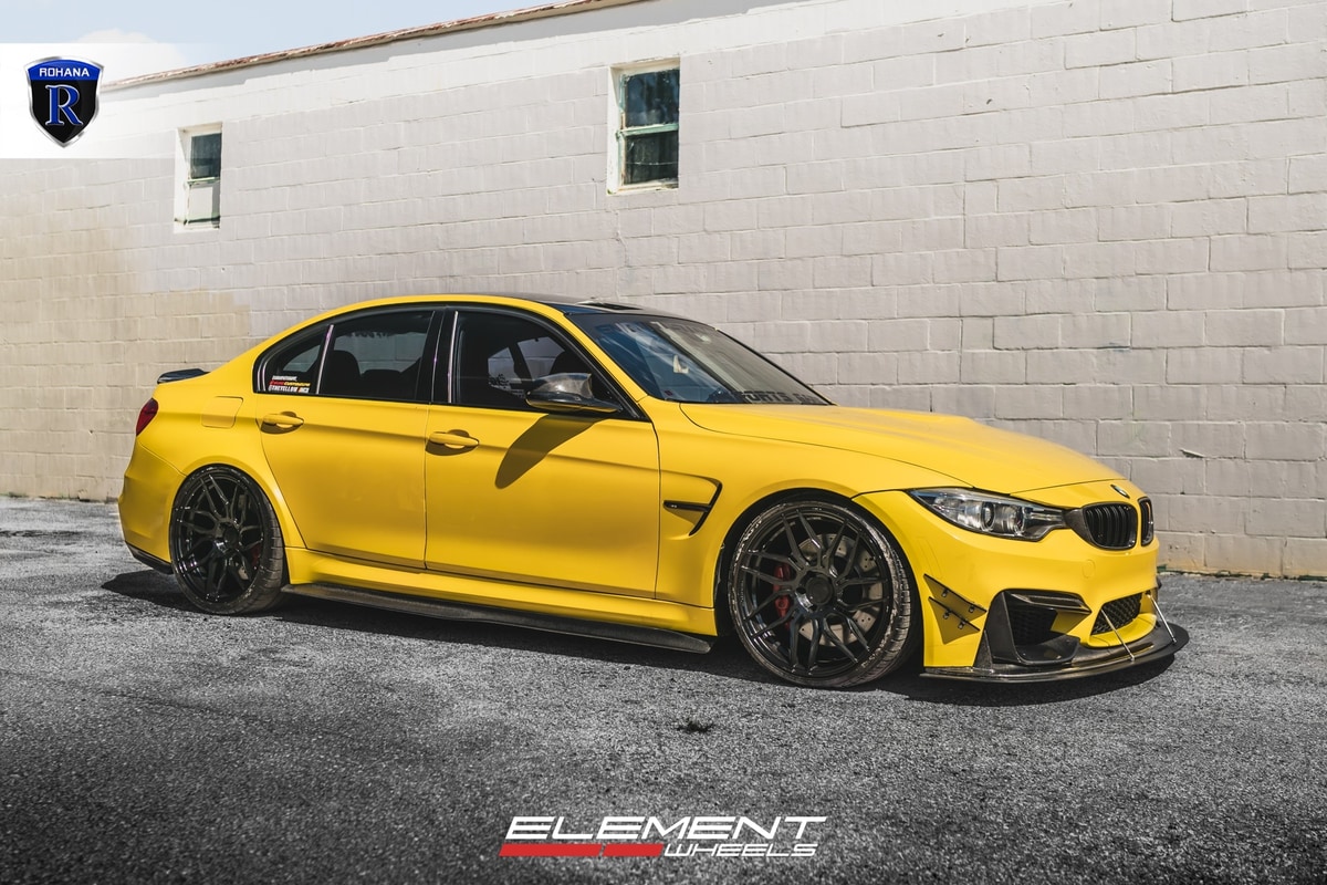 Staggered 20 Inch Rohana RFX7 in Gloss Black on a 2017 BMW M3