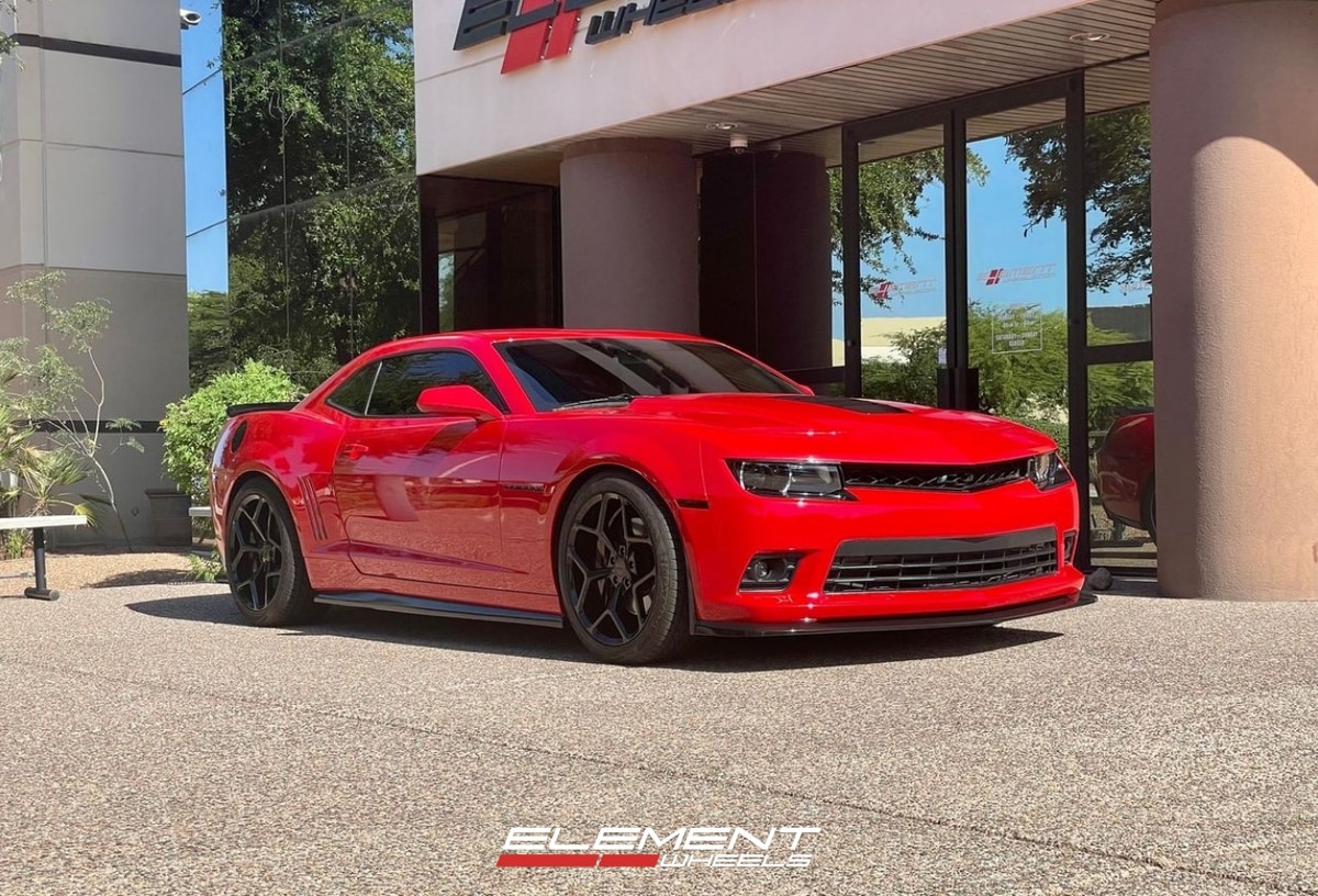 20 Inch Staggered MRR M228 in Gloss Black on a 2015 Chevrolet Camaro SS