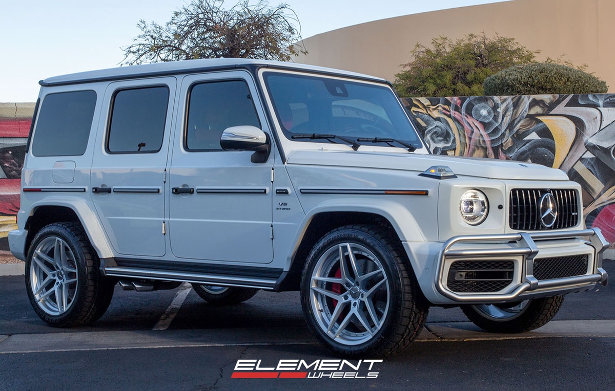 22 inch Lexani Spike Silver on a 2020 Mercedes G63 G-Wagon