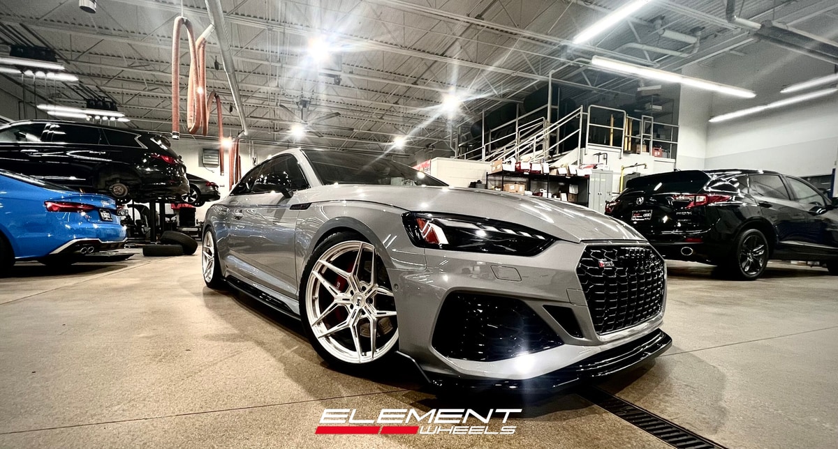 20 inch Variant Zeno in Raw Milled on a 2020 Audi RS5