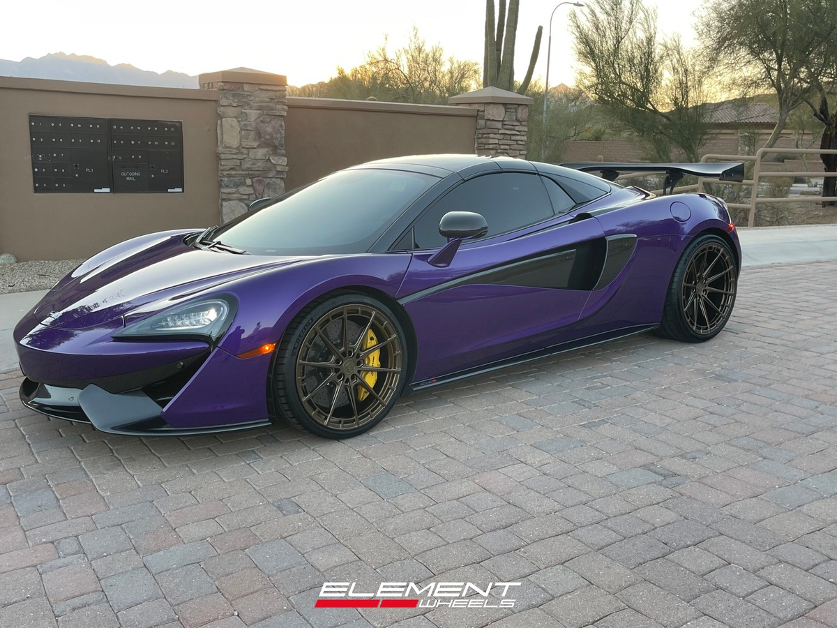 20/21 Double Staggered Variant Aure in Gloss Bronze on a 2018 McLaren 570S Spider