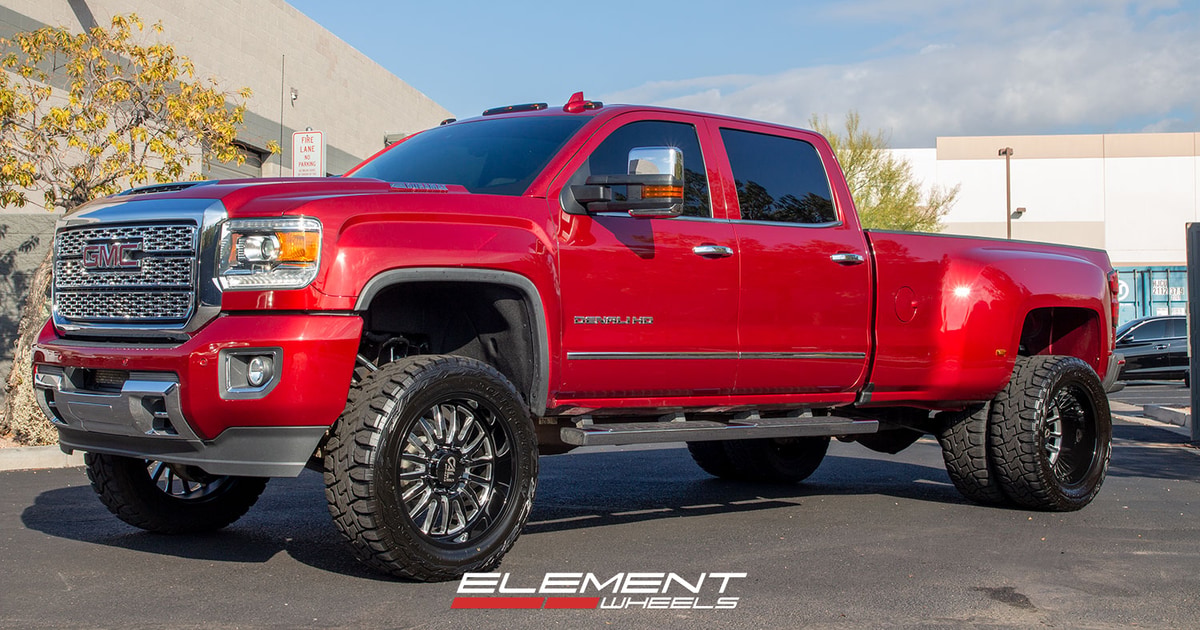 22" Cali Off-Road Summit 9110 Gloss Black w/ Milled Spokes on a 2018 GMC Sierra Denali HD Dually