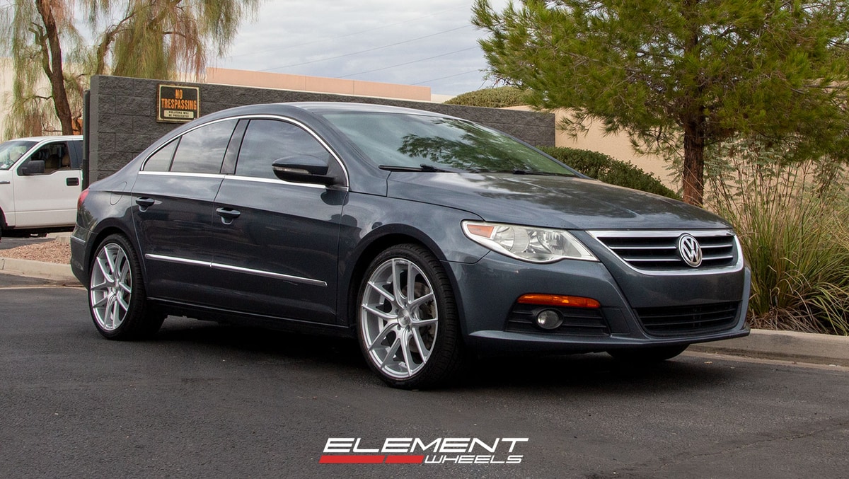 19 inch Niche Targa Silver Machined M131 on a 2010 Volkswagen CC