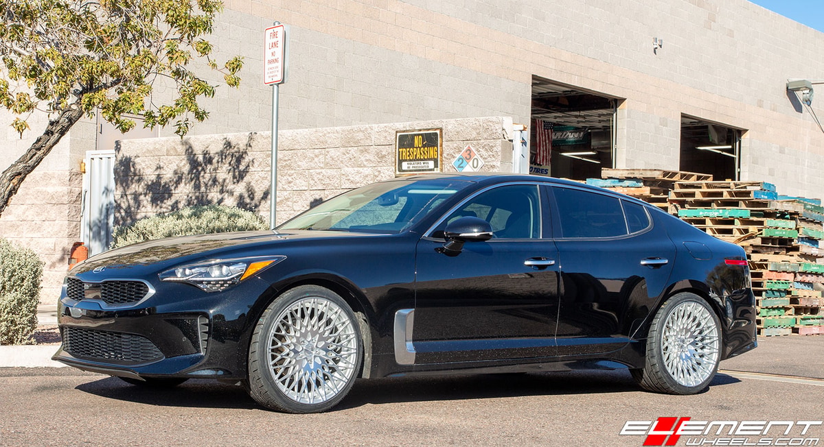 20 inch Avant Garde M540 Machined Silver on 2018 Kia Stinger 2WD