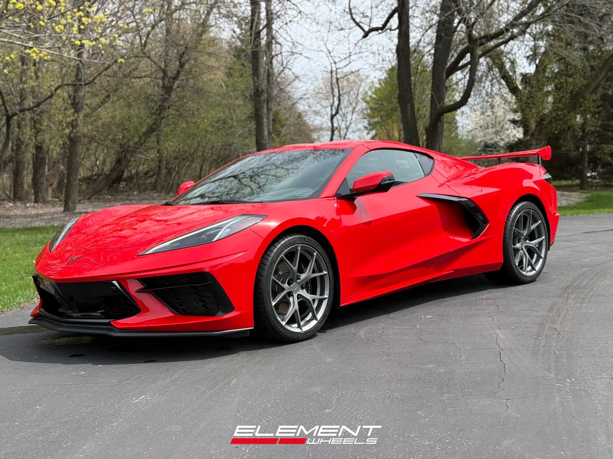 19/20 inch Staggered MRR FS06 in Gloss Gunmetal on a 2024 Chevrolet Corvette C8 Stingray