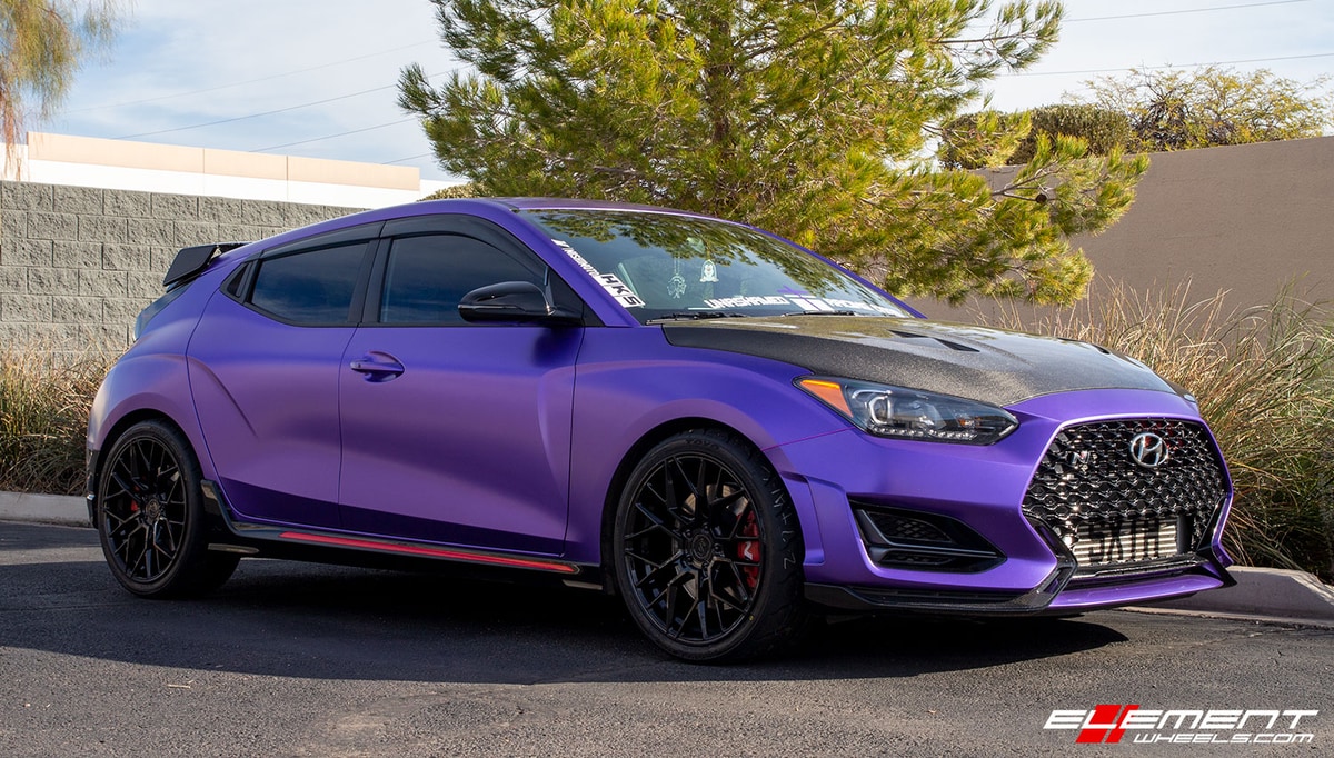 19 inch Variant Radon Gloss Piano Black on a 2019 Hyundai Veloster N