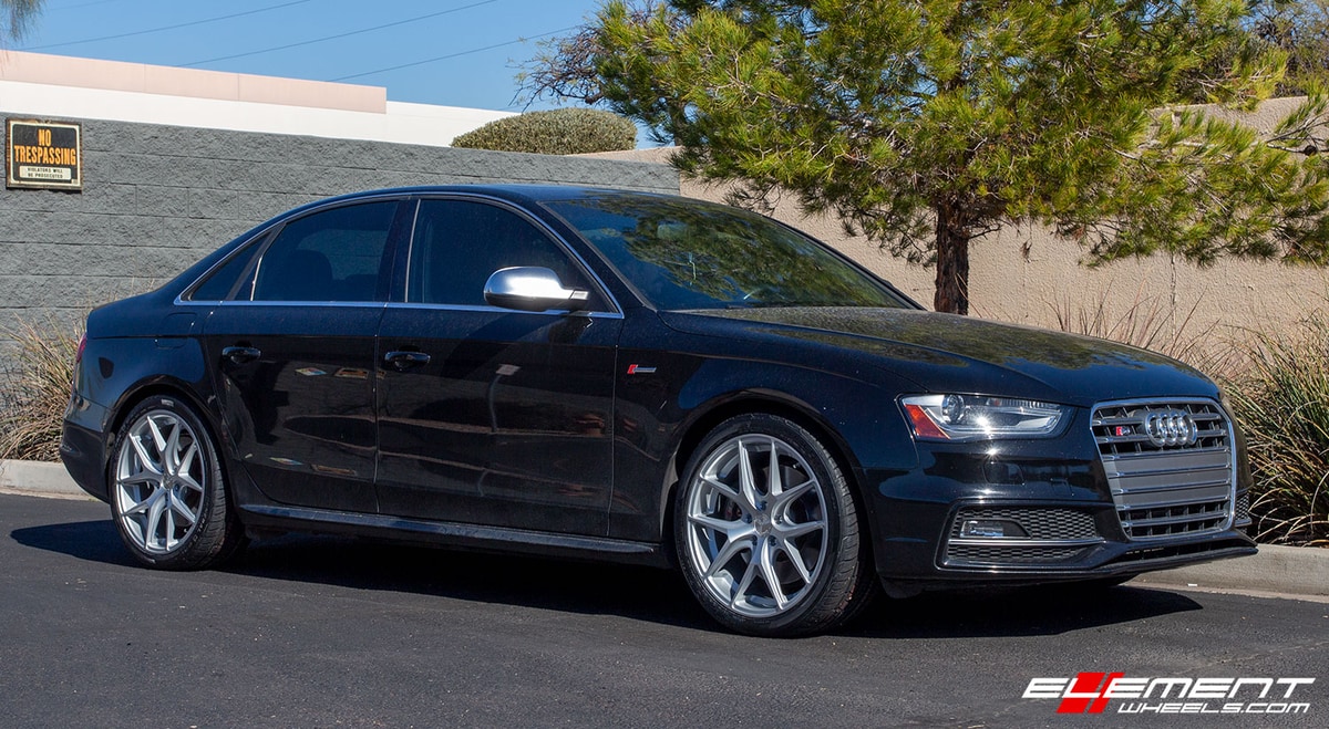 19 inch Avante Garde M580 Satin Silver on a 2015 Audi S4