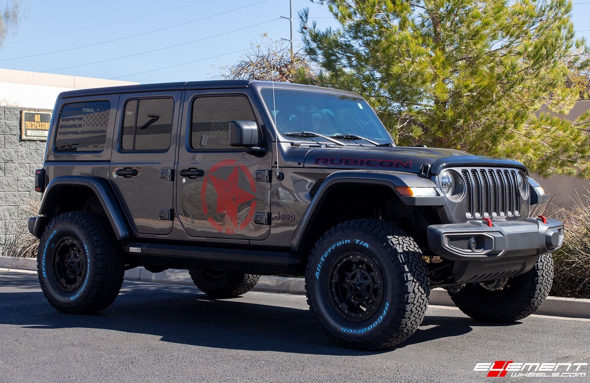 17 inch XD Series XD827 Rockstar III All Matte Black on a 2020 Jeep Rubicon w/ 2.5" Fox Suspension Lift