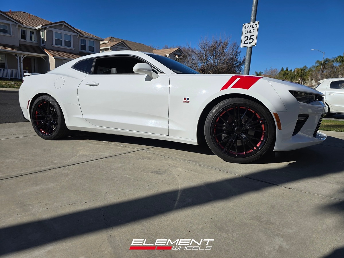20 Staggered Performance Replicas PR194 Gloss Black Red Machined on a 2017 Chevrolet Camaro SS