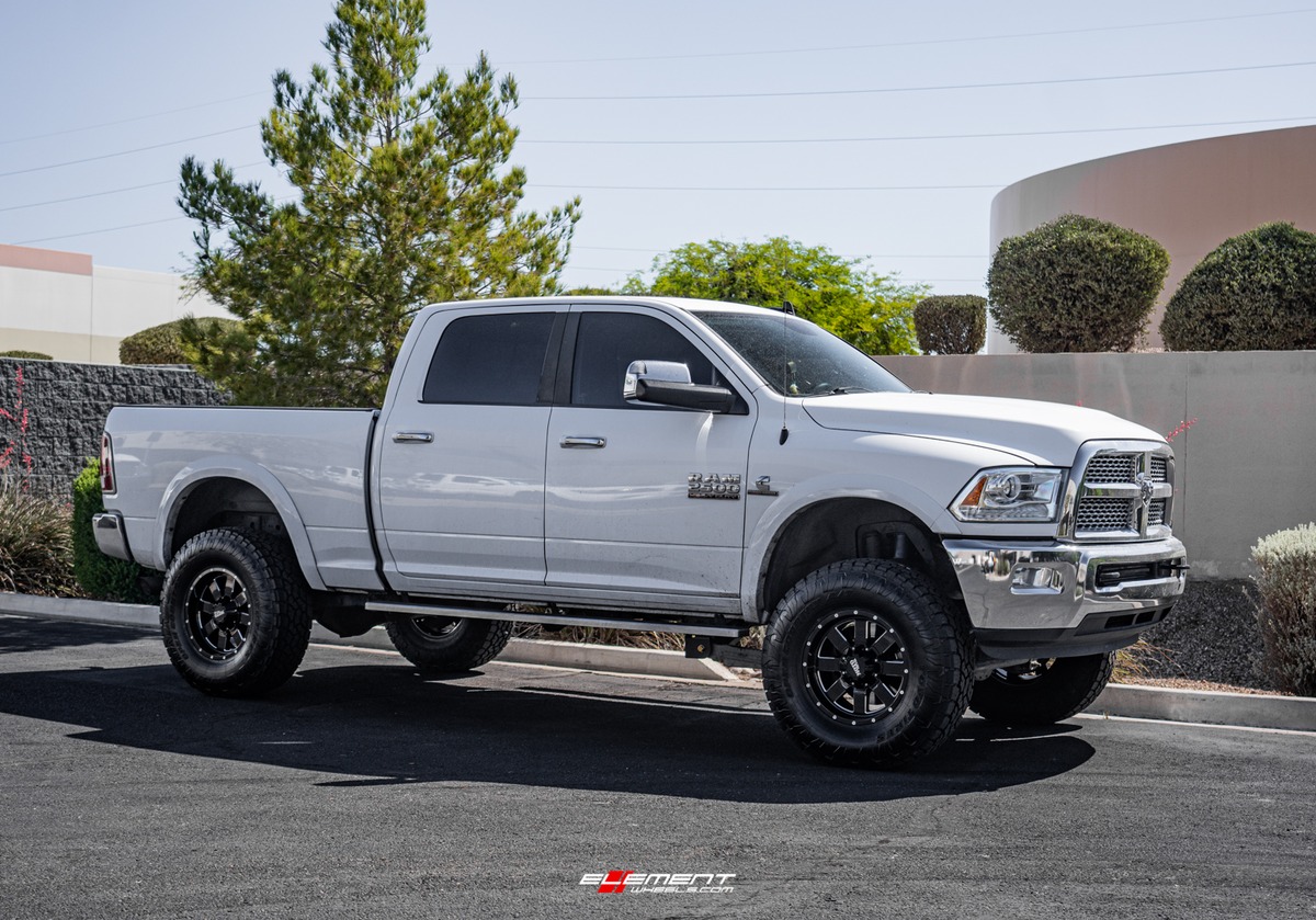 18 inch Moto Metal MO962 Gloss Black Milled on a Lifted 2014 Dodge Ram 2500