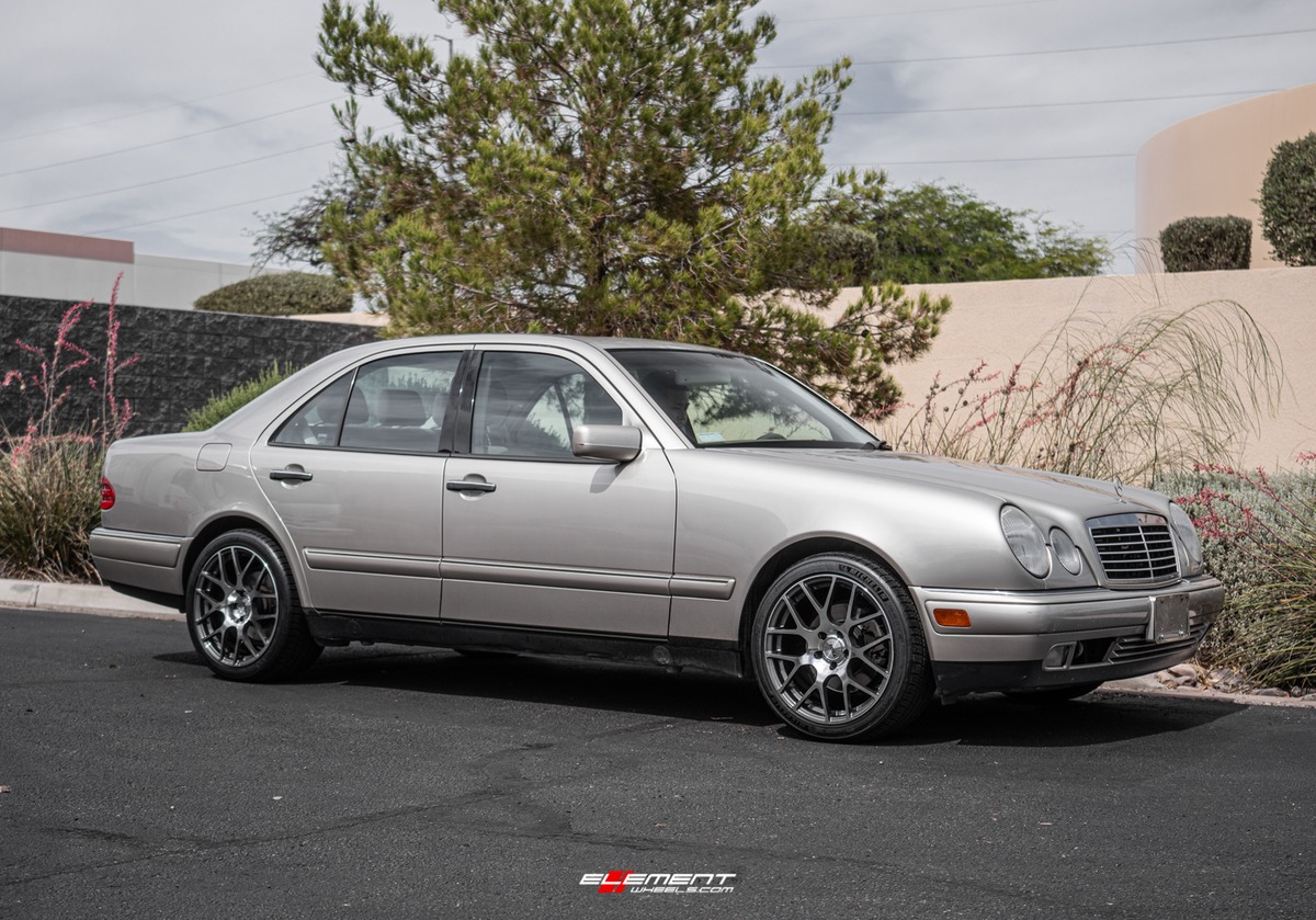 18 inch Staggered TSW Nurburgring Gunmetal w/ Mirror Face on a 1999 Mercedes Benz E Class