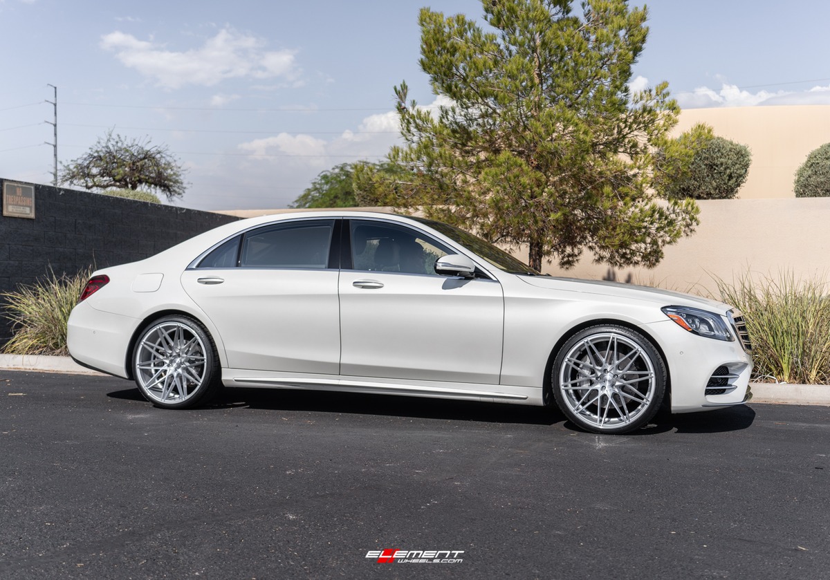 22 inch Staggered AXE 1AV ZX4 Silver Polished Face on a 2018 Mercedes Benz S450 Sedan