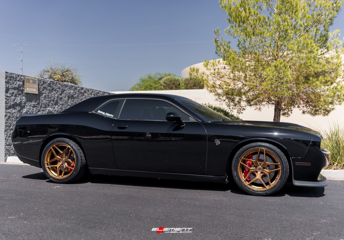 20 inch Staggered Variant Xenon Brushed Bronze on a 2018 Dodge Challenger SRT Hellcat