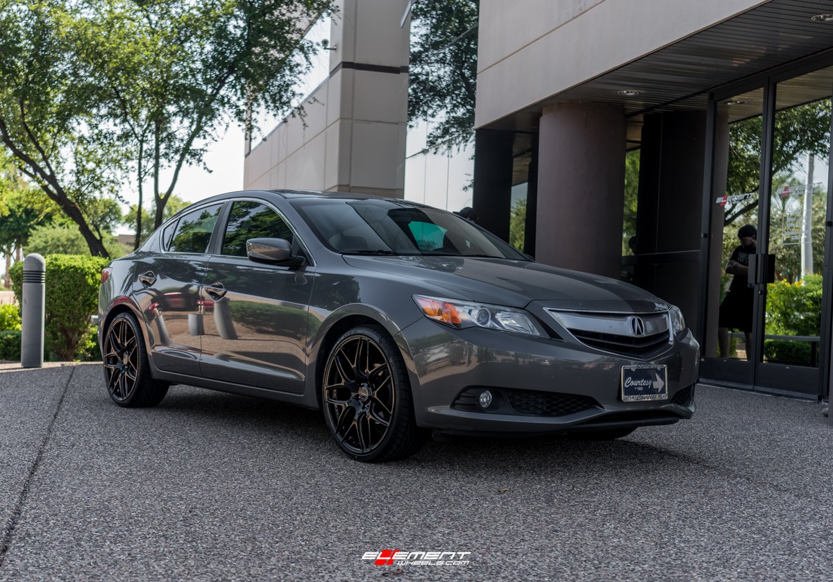 20 inch Versus VS103 Gloss Black on a 2013 Acura ILX