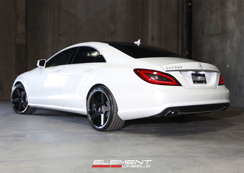 Niche Nurburg on 2011 Mercedes CLS w/ Specs