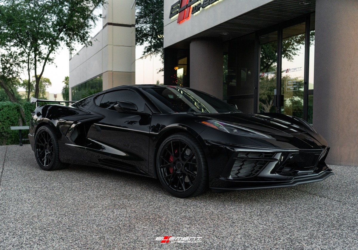 19/20 Double Staggered Blaque Diamond BD-F18 Gloss Black on a 2022 Chevrolet Corvette C8 Z51