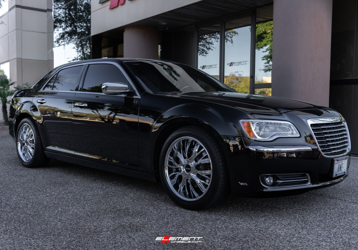 20 inch MKW M122 Chrome on a 2013 Chrysler 300 RWD