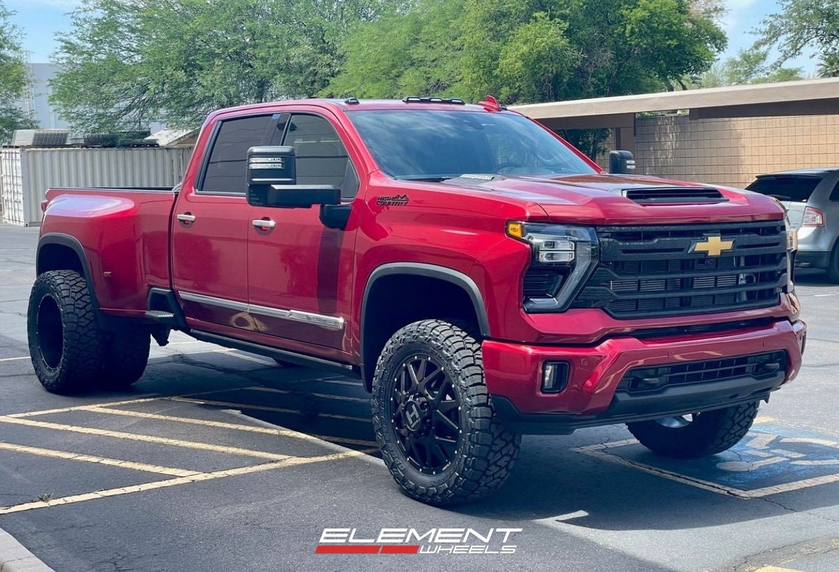22 inch Hostile H402 Diablo in Asphalt on a 2024 Chevrolet Silverado 3500HD Dually