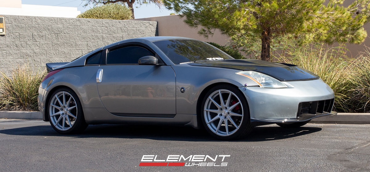 20 inch Varro VD10 Matte Silver Brushed Face on a 2003 Nissan 350Z (Base)