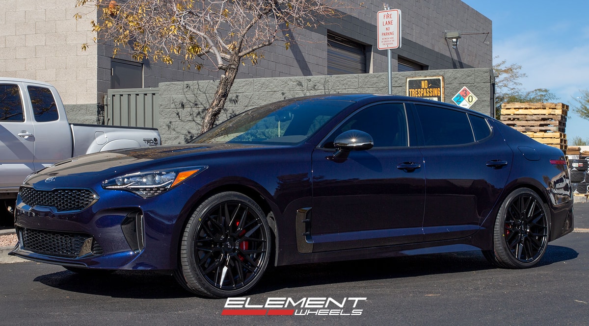 20 inch Niche Gamma Matte Black M190 on a 2020 Kia Stinger