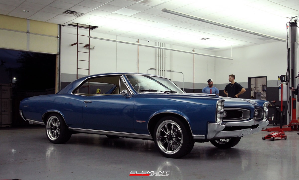 18 inch Staggered Weld Performance Belmont S113 Gloss Black Milled Machined on a 1966 Pontiac GTO
