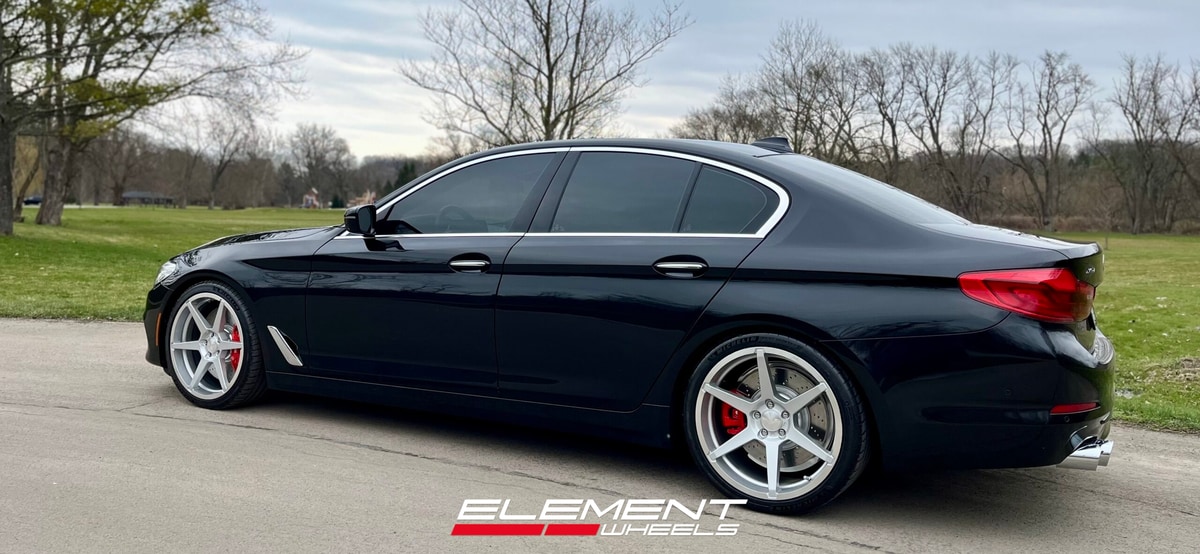 20 inch Staggered Ace Alloy AFF06 in Liquid Silver Machined Lip on a 2018 BMW 540I