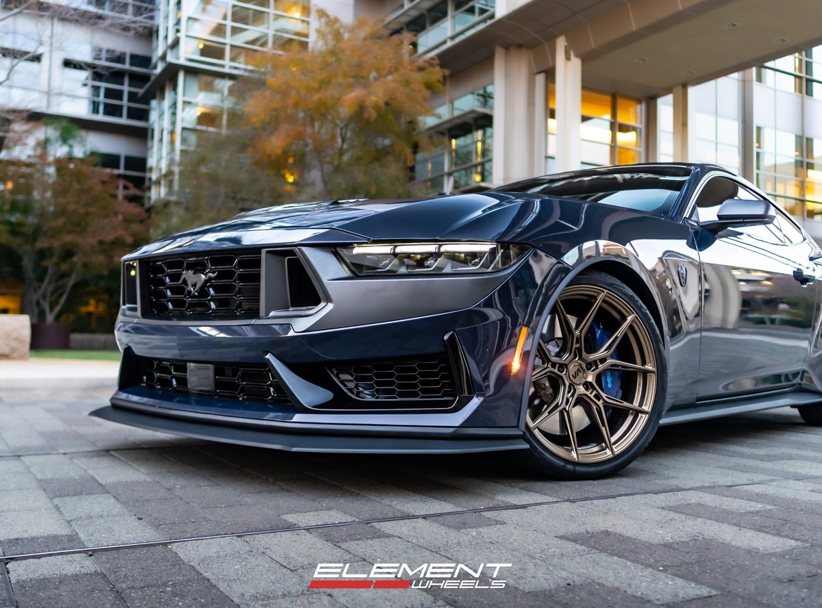 Staggered 20 inch Variant Nysa in Gloss Bronze on a 2024 Ford Mustang Dark Horse
