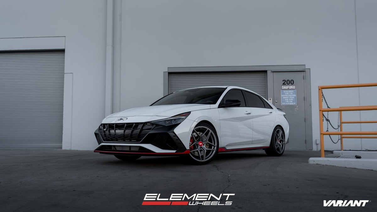 19 Inch Variant Xenon Satin Gunmetal on a Hyundai Elantra N
