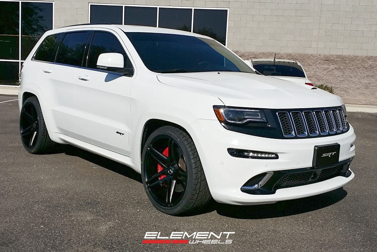 22x10.5 XO Caracas All Black Wheels 2014 Jeep Grand Cherokee SRT8 w/ Specs