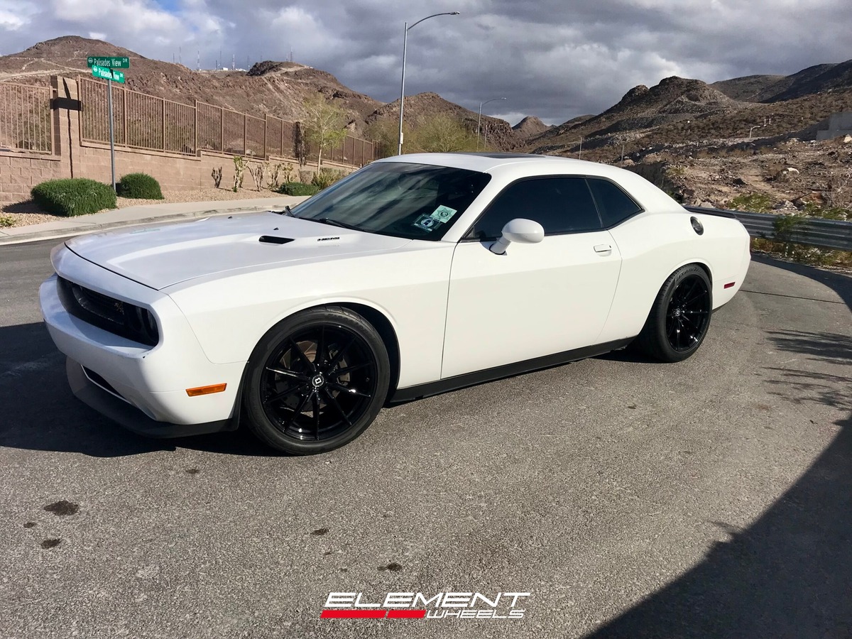 20 inch Staggered Brada CX1 Gloss Black on a 2012 Dodge Challenger SRT