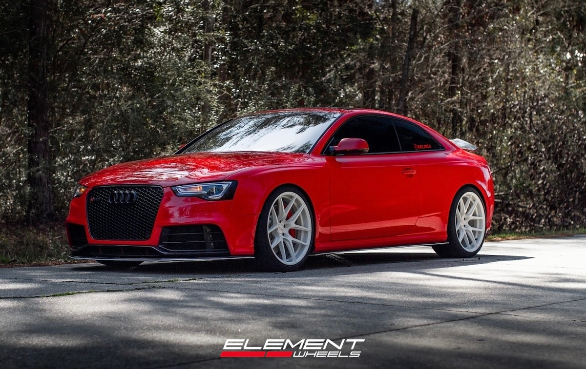 20 inch Ace Alloy AFF02 White on a 2015 Audi RS5