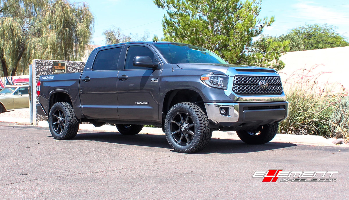 20 inch Fuel Off-Road Coupler Black Machined w/ Tint on 2018 Toyota Tundra 4WD