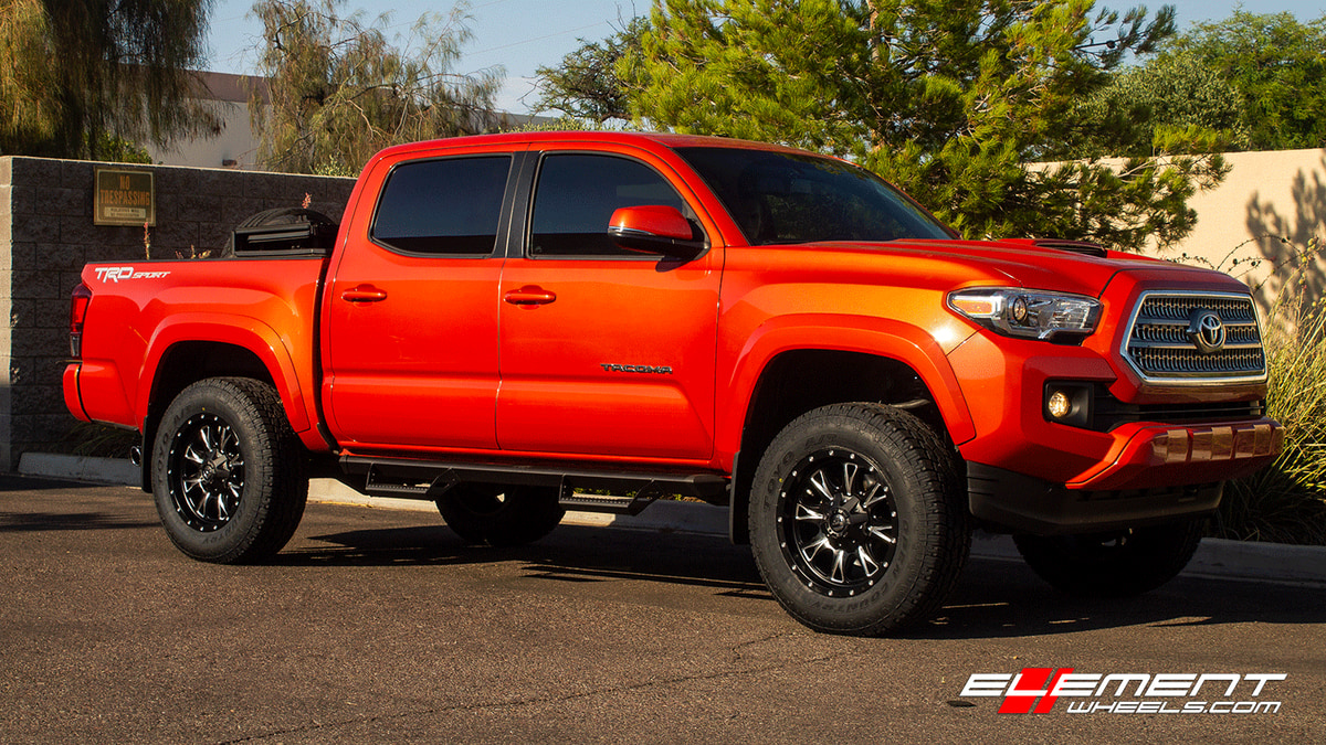 18 inch Fuel Off-Road Throttle Matte Black w/ Milled Accent D513 on 2016 Toyota Tacoma w/ 2-3 inch lift
