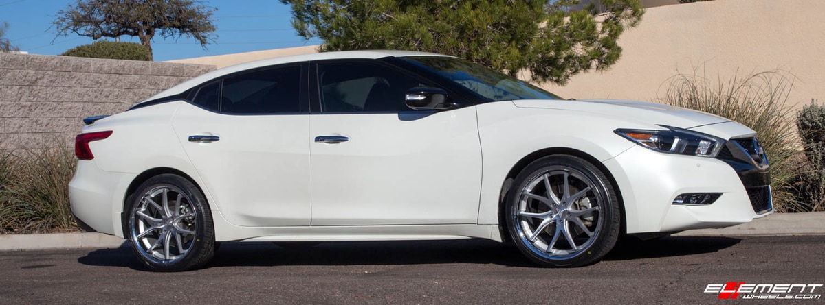 20 Inch Ferrada FR2 Machine Silver W/Chrome Lip on a 2017 Nissan Maxima