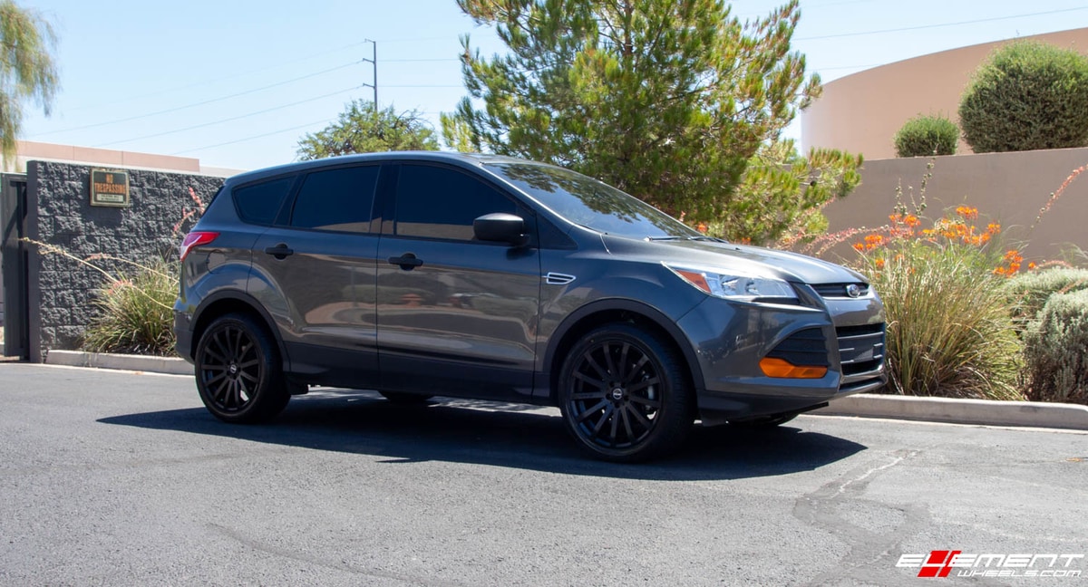 19 Inch MRR HR9 in Full Matte Black on a 2017 Ford Escape