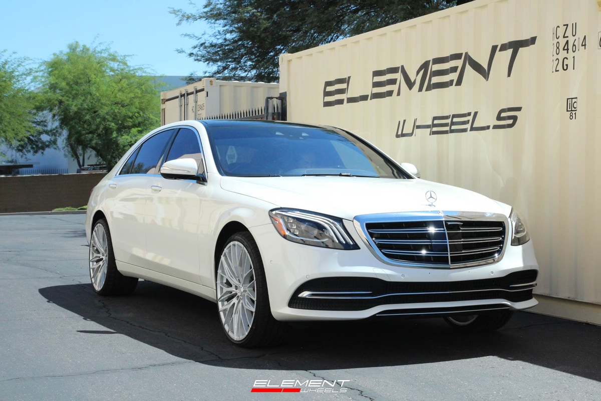 Staggered 22 Inch Lexani Aries in Silver on 2019 Mercedes Benz S450