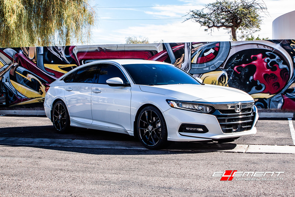 20 inch Lexani Stuttgart Full Gloss Black on 2018 Honda Accord Sedan