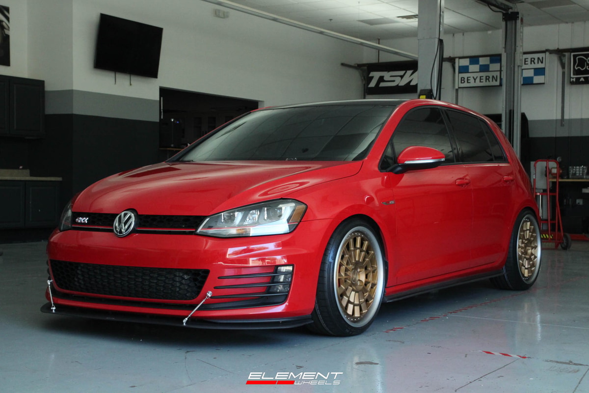 Staggered 19 Inch Variant NBG-3P in Brushed Monaco Copper on 2018 VolksWagen Golf GTI