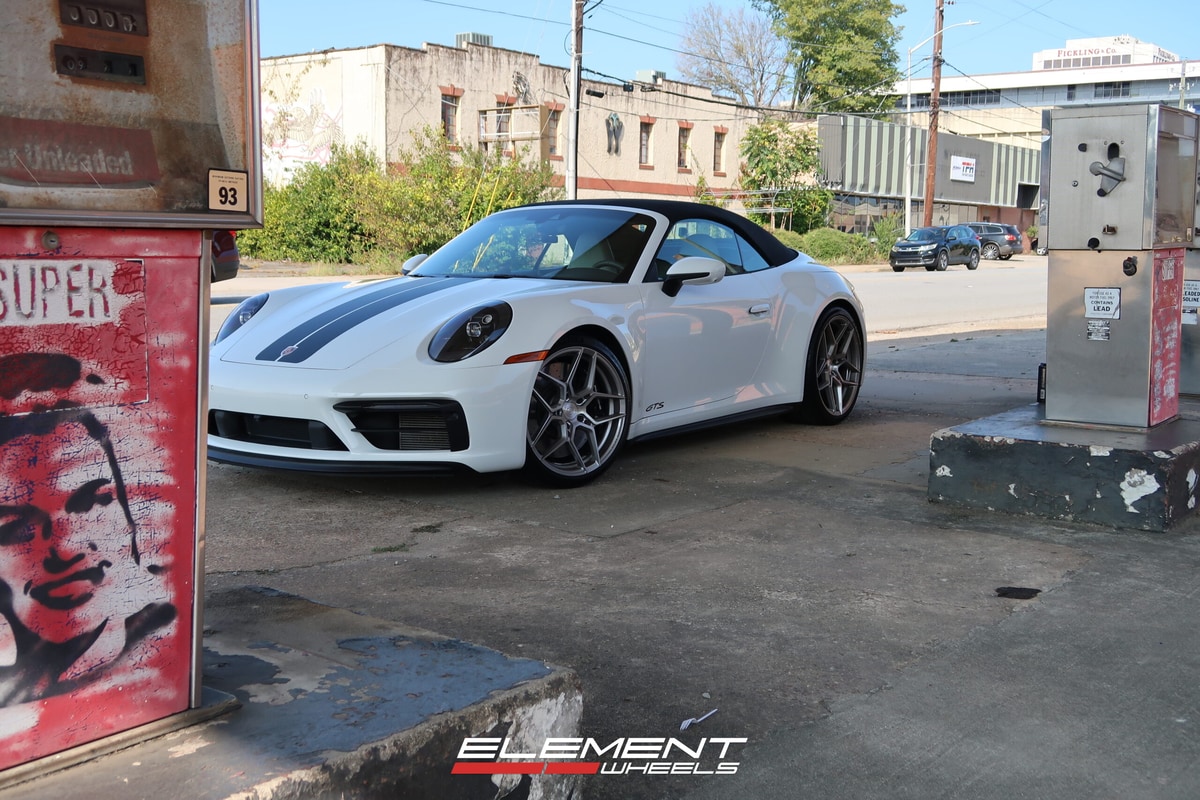 Double Staggered 20 & 21 inch Rohana RFX11 in Brushed Titanium on a 2024 Porsche 911 Carrera 992