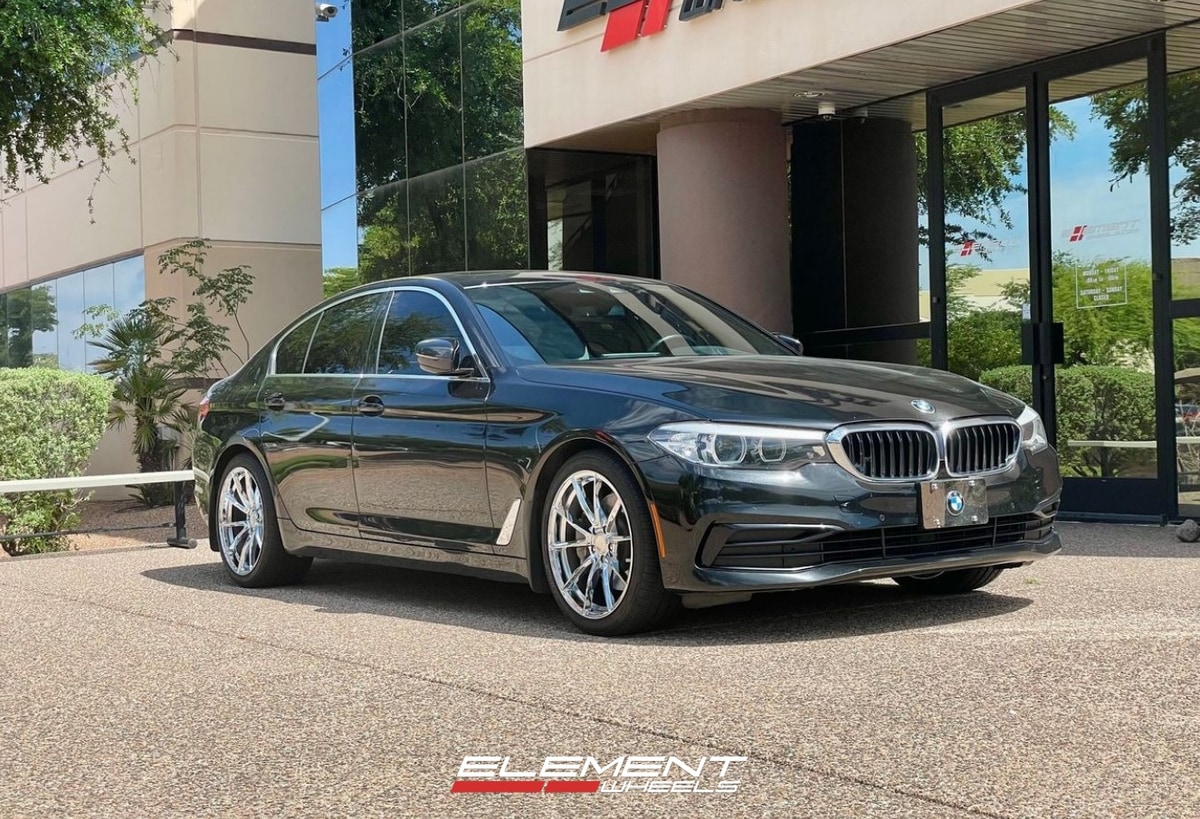 19 Inch Staggered Modern Luxury MLF12 in Chrome on a 2019 BMW 530i