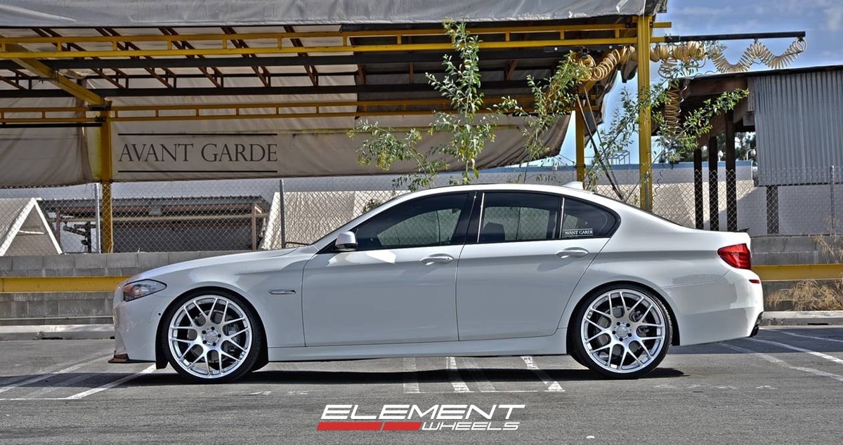 Avant Garde M310 22" Staggered on 2011 BMW 550i w/ Specs