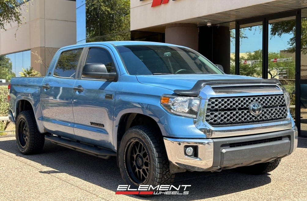 20 inch KMC KM535 Grenade Matte Black on a 2021 Toyota Tundra