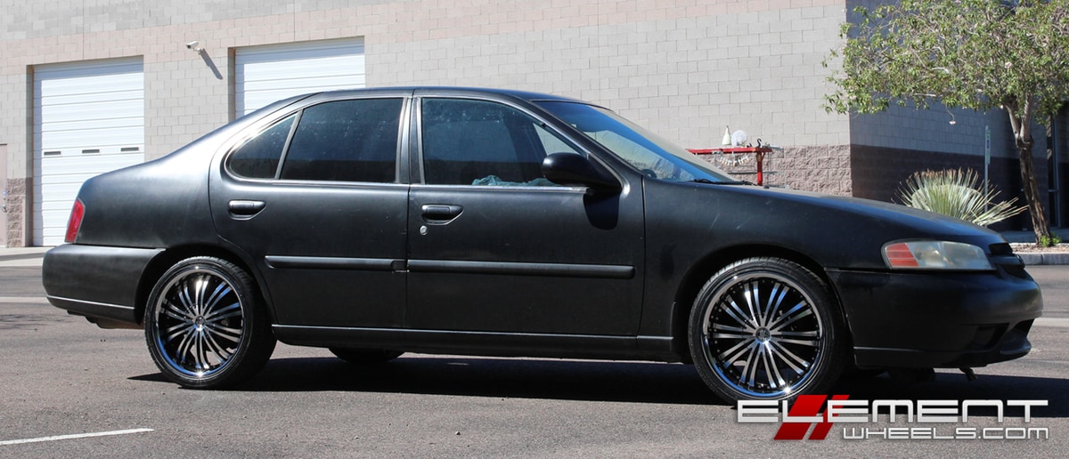 18x7.5 5x4.5 +40mm offset w/ 225/40-18 Continental ContiproContact Perfect Fit on 2000 Nissan Altima. No Modifications Needed