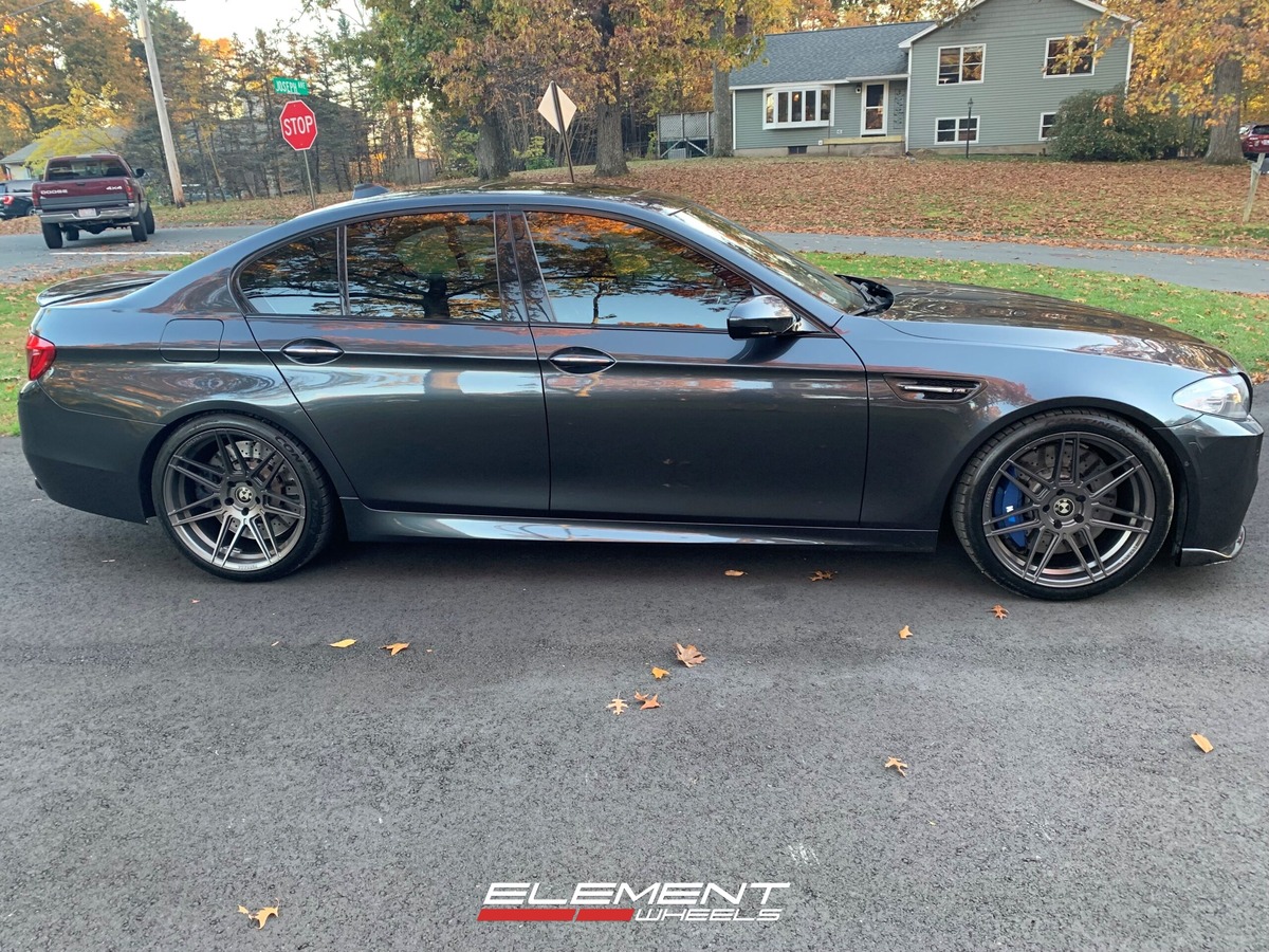 20 inch Staggered Ferrada Forge-8 FR6 Matte Graphite on a 2013 BMW M5