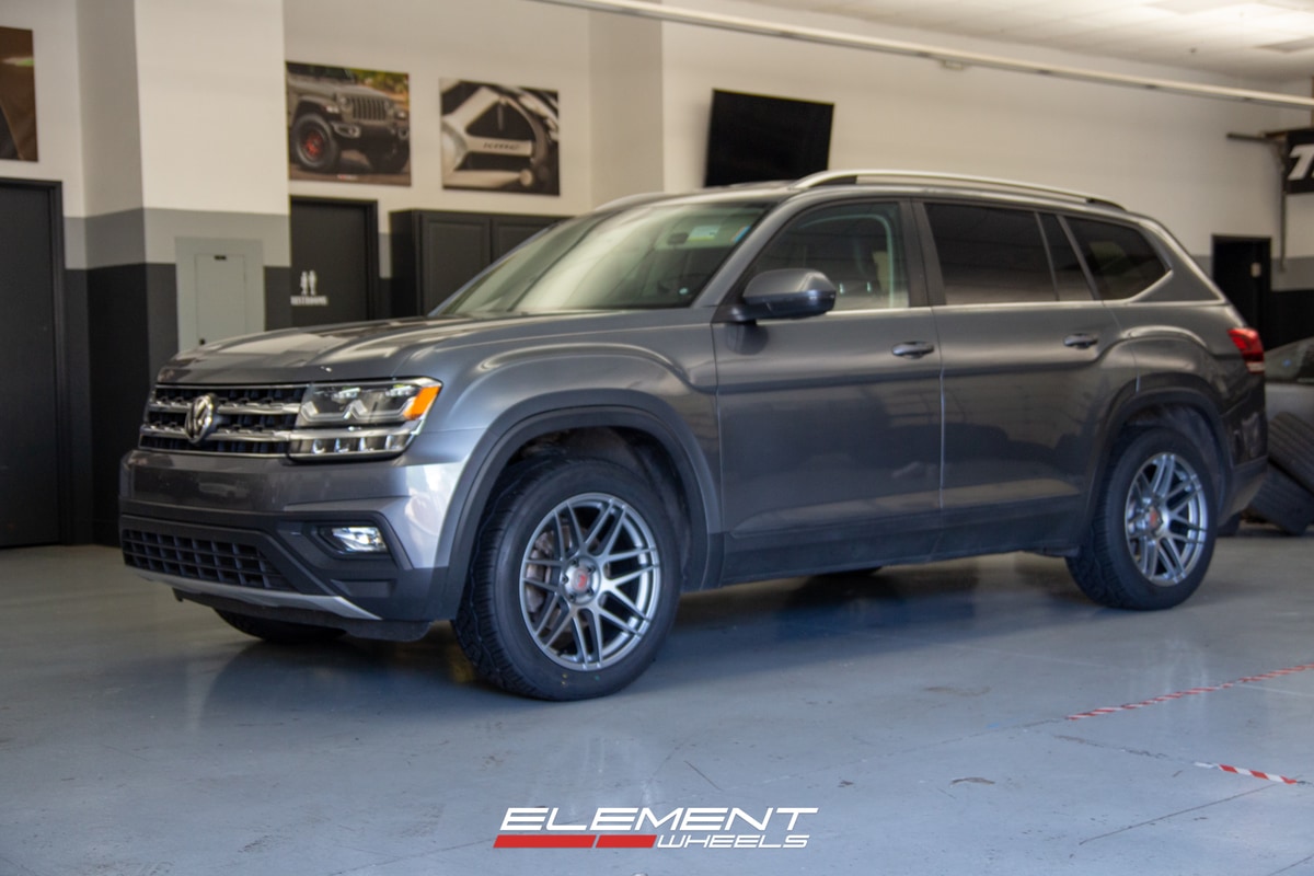 20 Inch Curva Concepts C300 in Matte Gunmetal on a 2019 VW Atlas