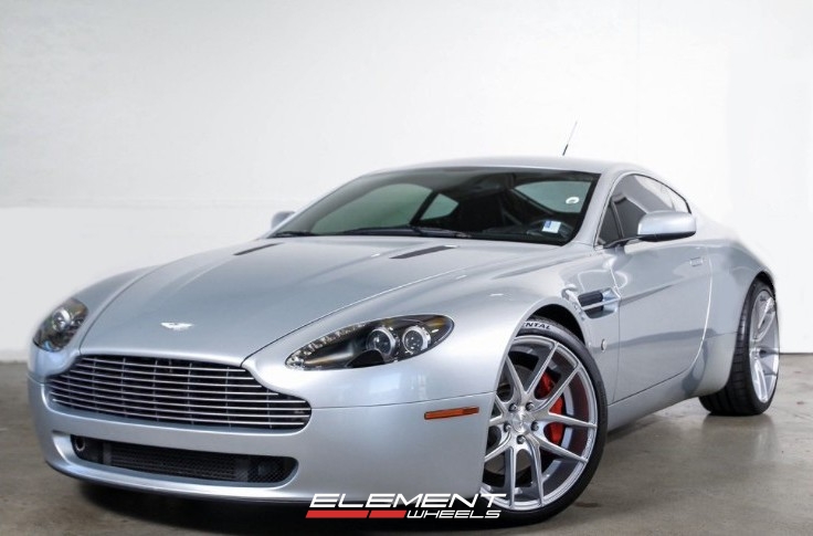 Staggered 20 inch Niche Targa Silver Machined M131 on a 2007 Aston Martin V8 Vantage