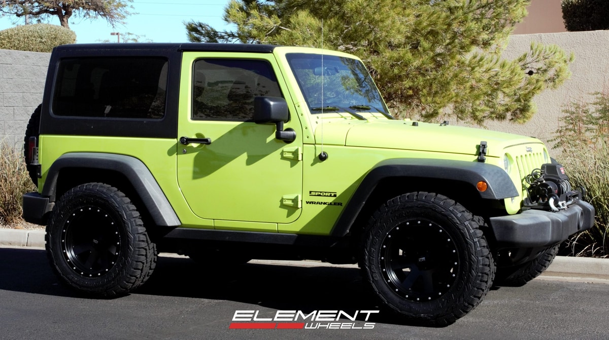 18 Inch ION Alloy 134 Matte Black W/ Beadlock on a 2016 Jeep Wrangler