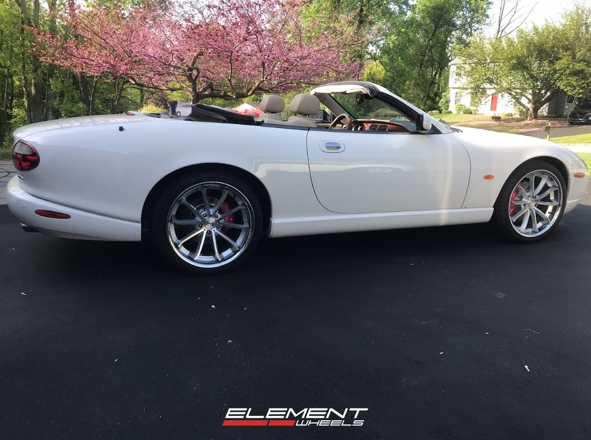 20 Inch Staggered Black Diamond BD-23 in Gloss Silver w/ Machined Lip on a 2006 Jaguar XK8