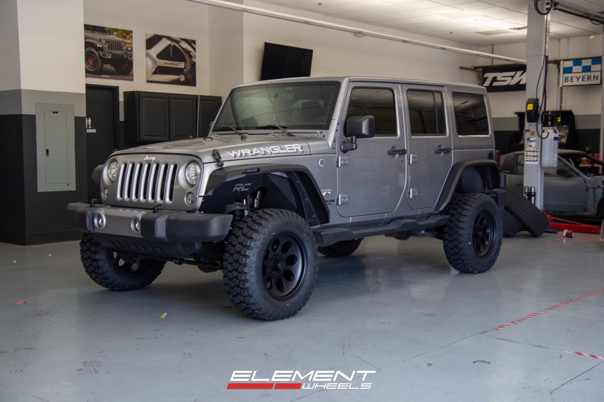 18 Inch ION Alloy 171 in Matte Black on a 2017 Jeep Wrangler JK