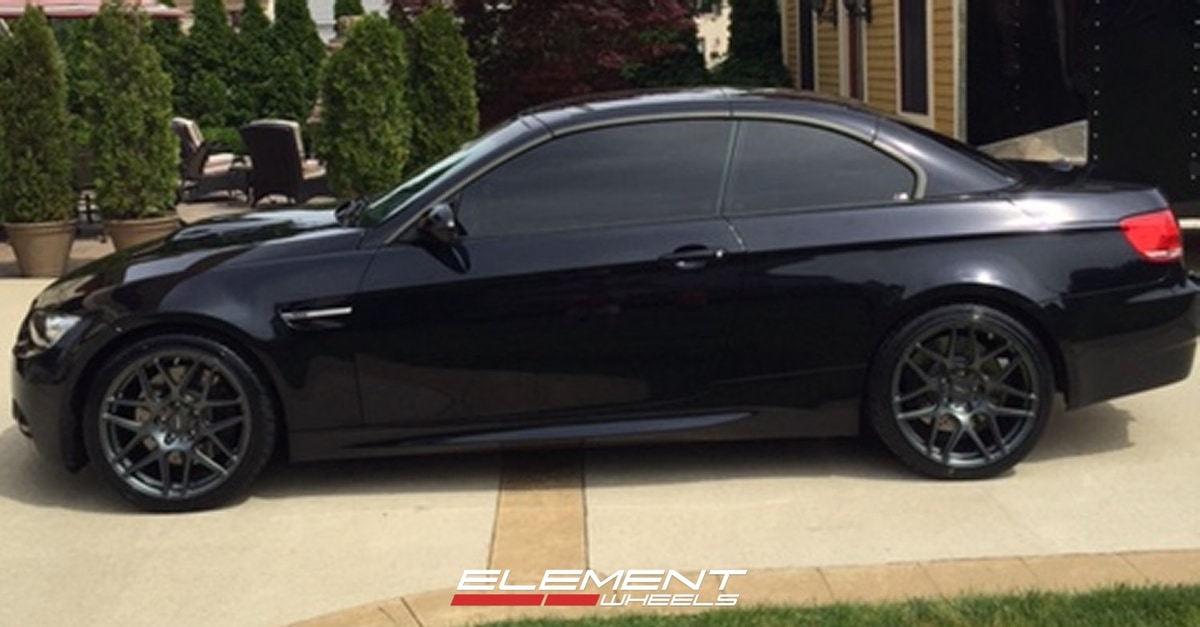 19 inch Staggered Ace Alloy Mesh-7 Matte Mica Gray on 2009 BMW M3 w/ Specs